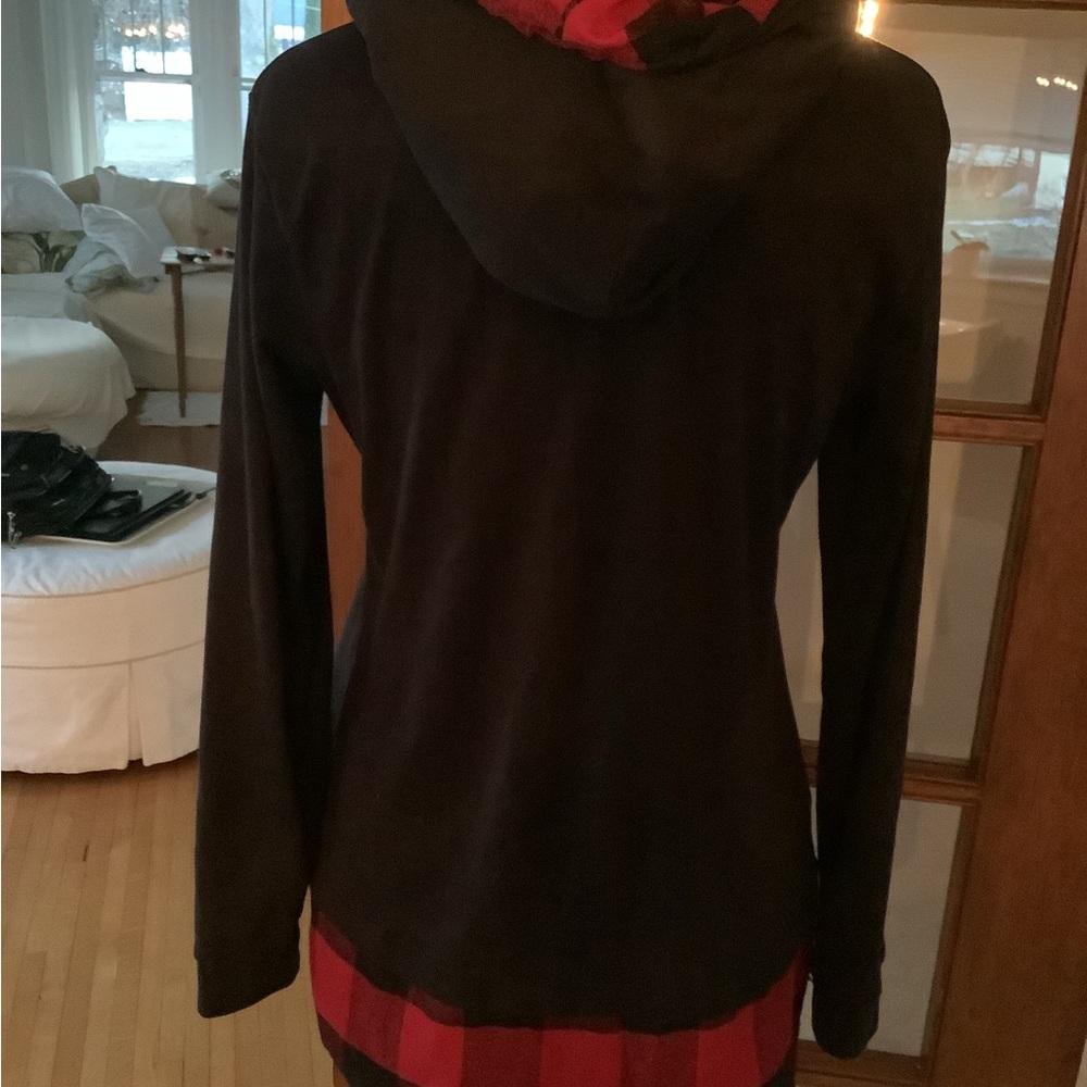 Lakegirl Women's Black and Red Hoodie Tunic - Picture 4 of 7